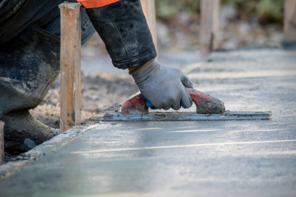 Best Commercial Concrete Contractor  in Santa Venetia, CA